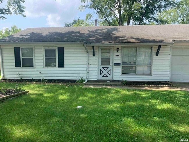 Building Photo - 6411 N Randwick Rd