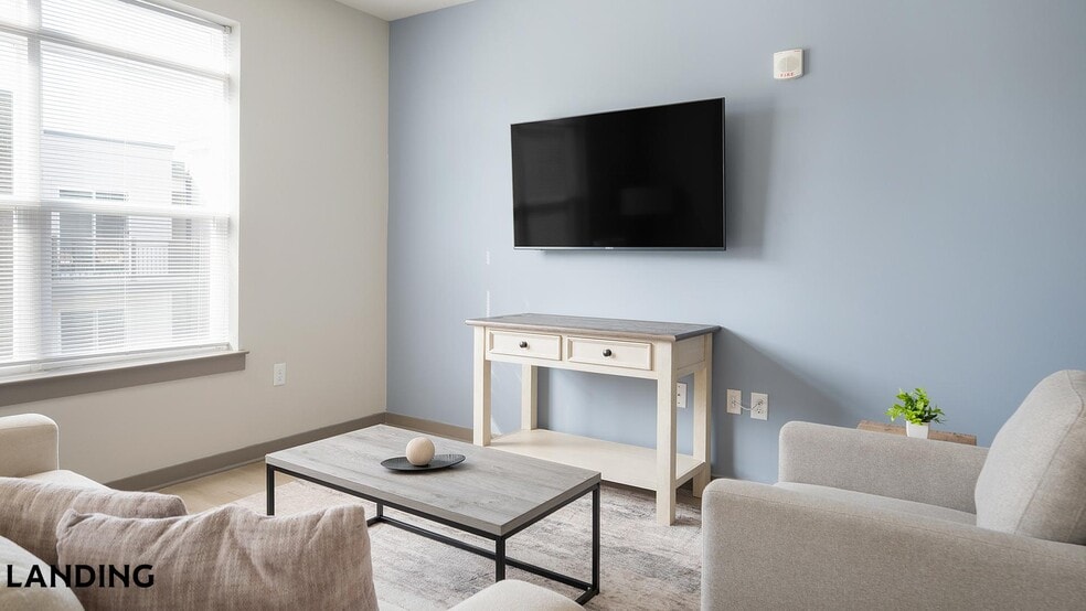 Building Photo - 1801 Meridian St