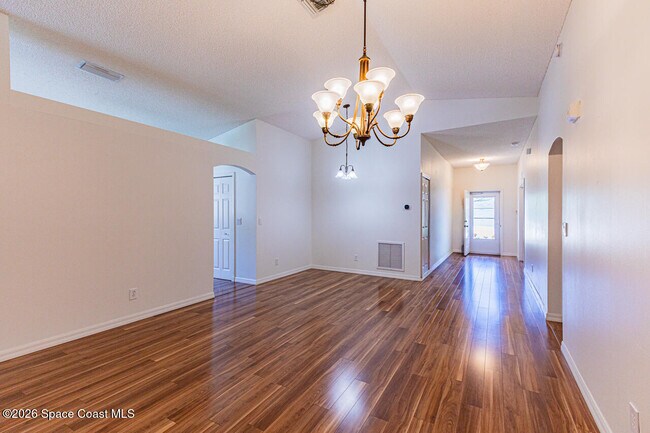 Building Photo - 4610 Manchester Dr