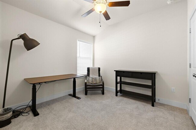 Building Photo - 6209 Dumfries Ln