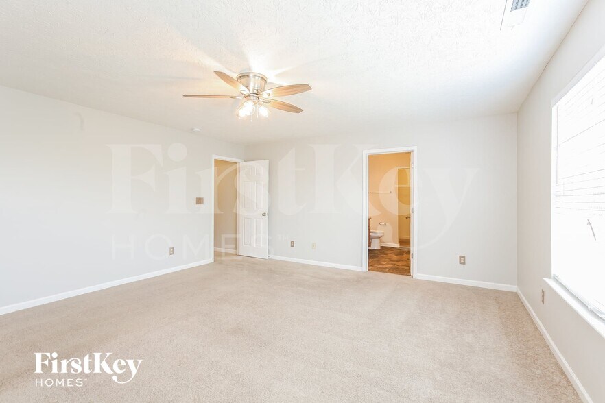 Building Photo - 17051 S Burntwood Way