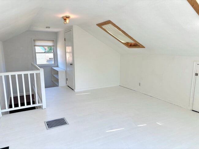 Building Photo - Spacious Montavilla Home on Corner Lot with Hardwoods, A/C, 1 Car Detached Garage, Finished Attic...