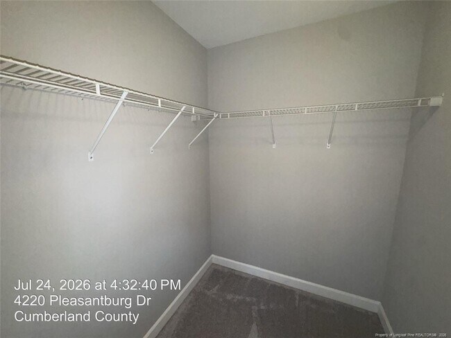 Building Photo - 4220 Pleasantburg Dr