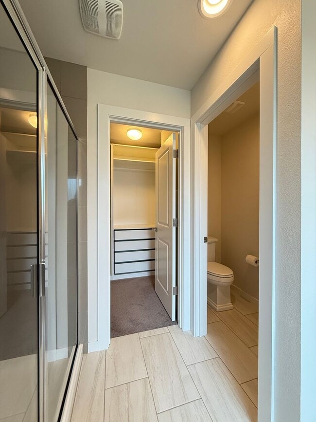 Building Photo - Spacious 3BR Home in Arcadia Terrace