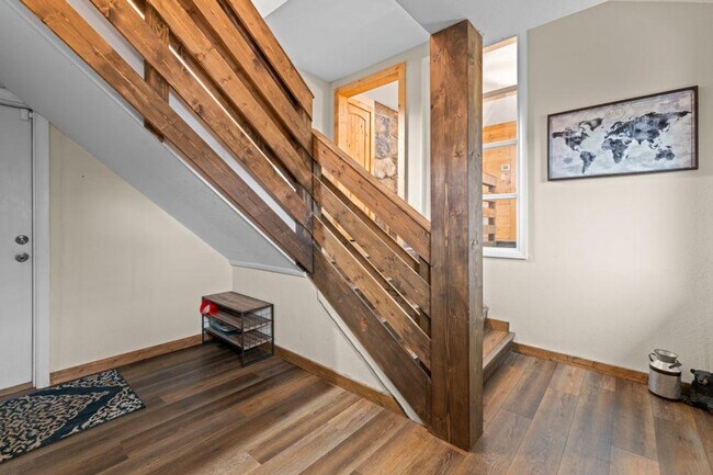 Building Photo - 2140 Battle Hill Rd