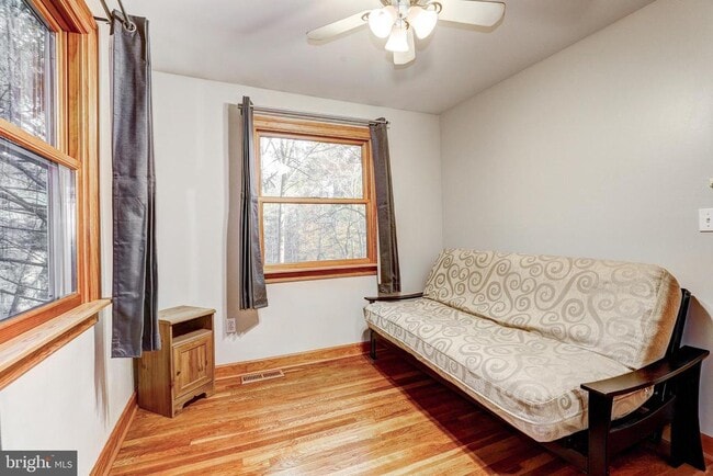 Building Photo - 119 Bosley Ave