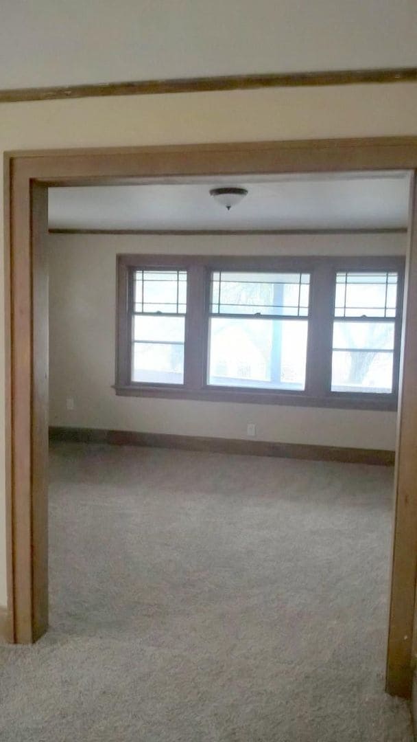 Building Photo - 3421 E 143rd St