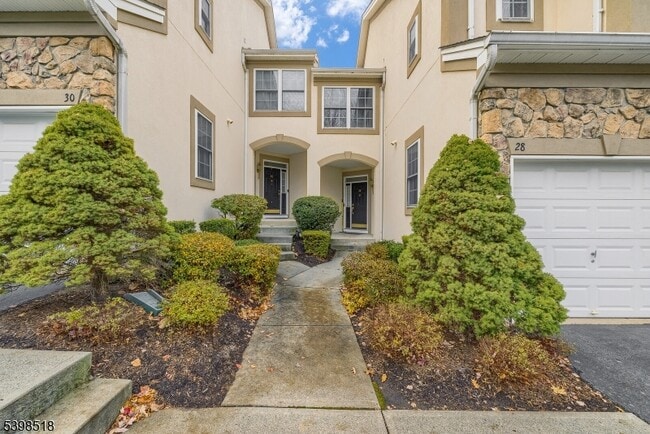 Building Photo - 28 Henning Terrace