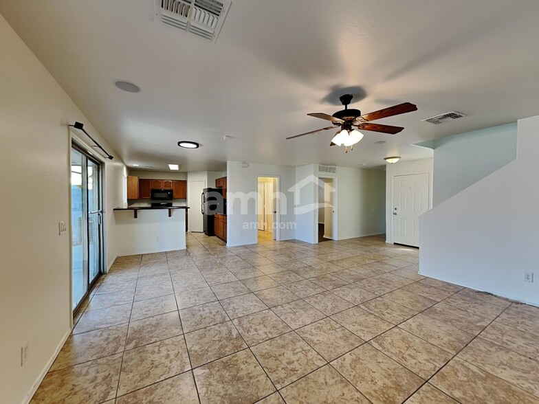 Building Photo - 15218 N Honcho Ct