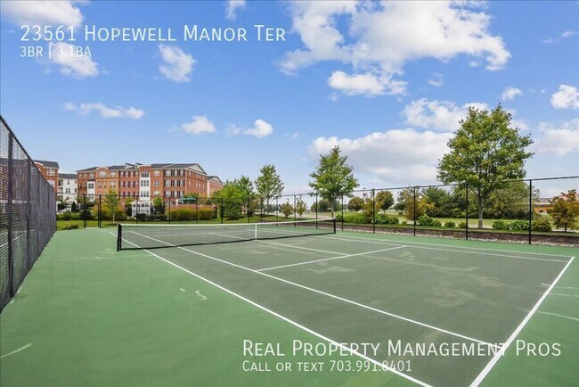 Building Photo - 23561 Hopewell Manor Terrace