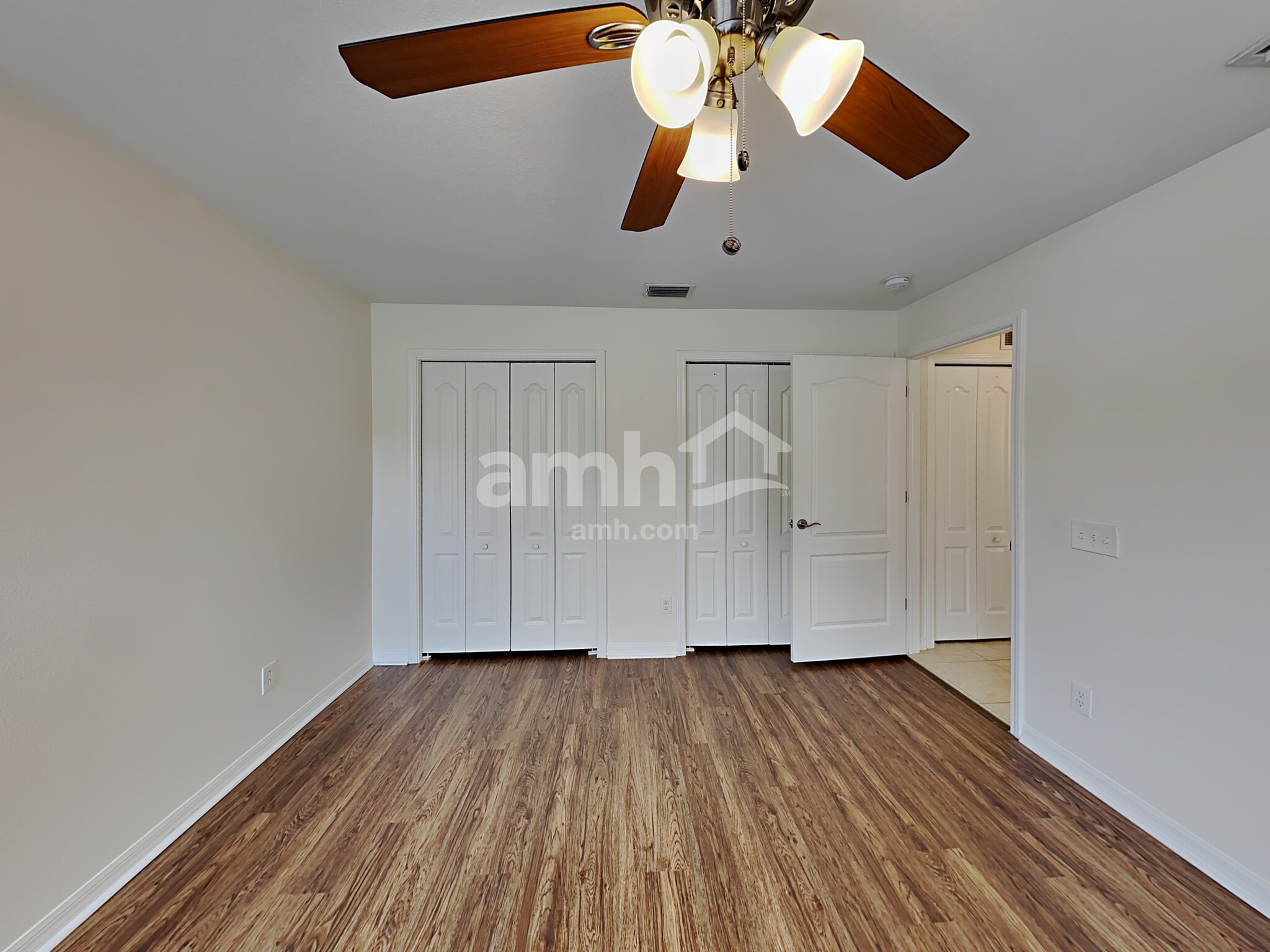 Building Photo - 10126 41st Ct E