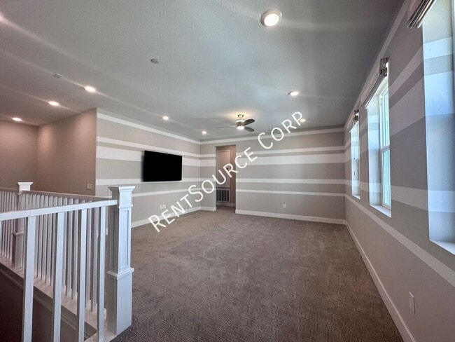 Building Photo - 27124 Observation Ct