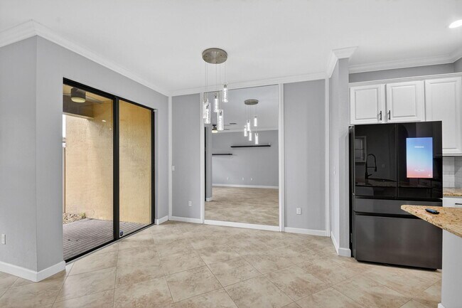 Building Photo - 10457 Wellington Parc Dr