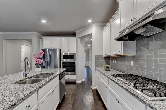 Building Photo - 461 Paxton LN