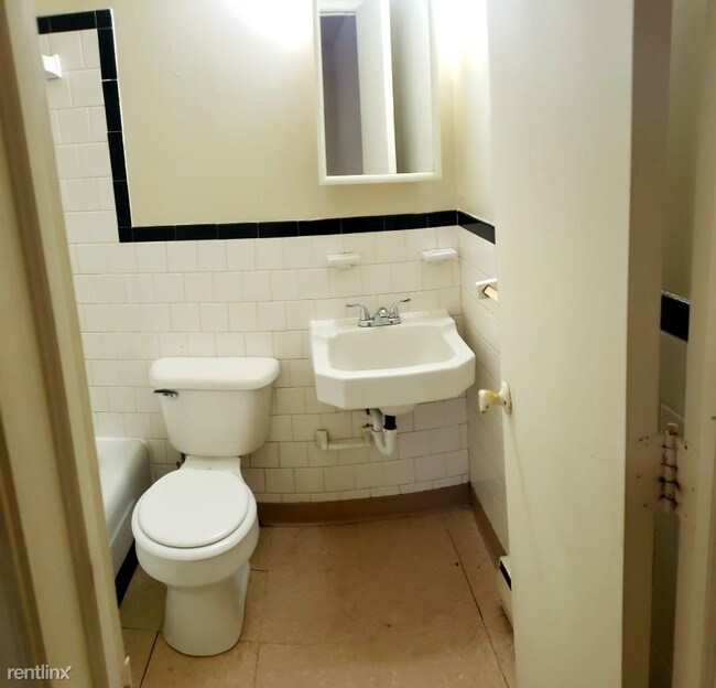 1 br, 1 bath 6100 Strathmore Rd 6100 Strathmore Rd Richmond VA