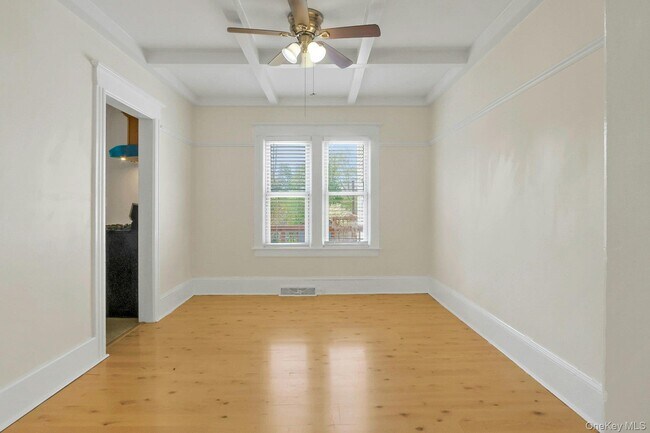 Building Photo - 24 Firth St