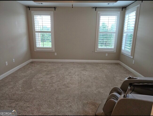 Building Photo - 609 Tulip Poplar Dr