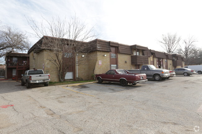 Primary Photo - The Fig Tree Apartments