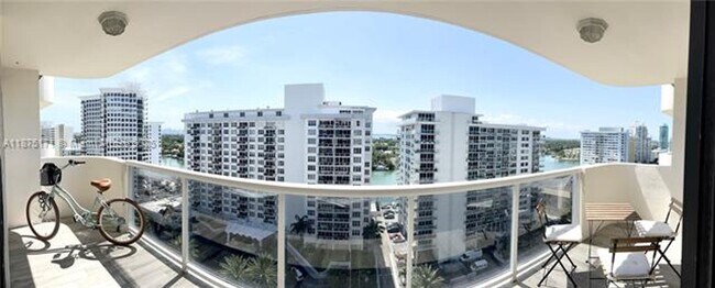 Building Photo - 5757 Collins Ave