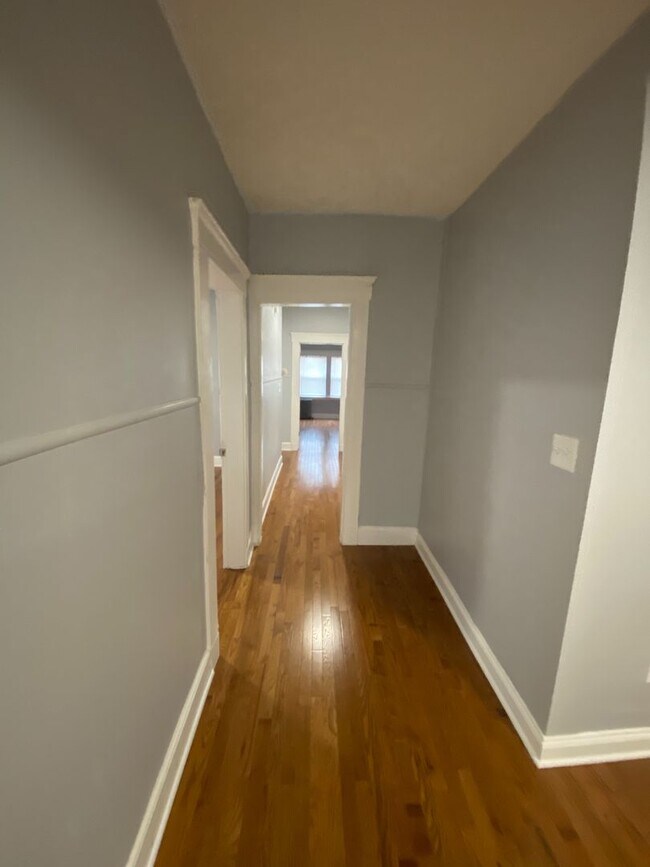 Building Photo - 363 Sherman Ave