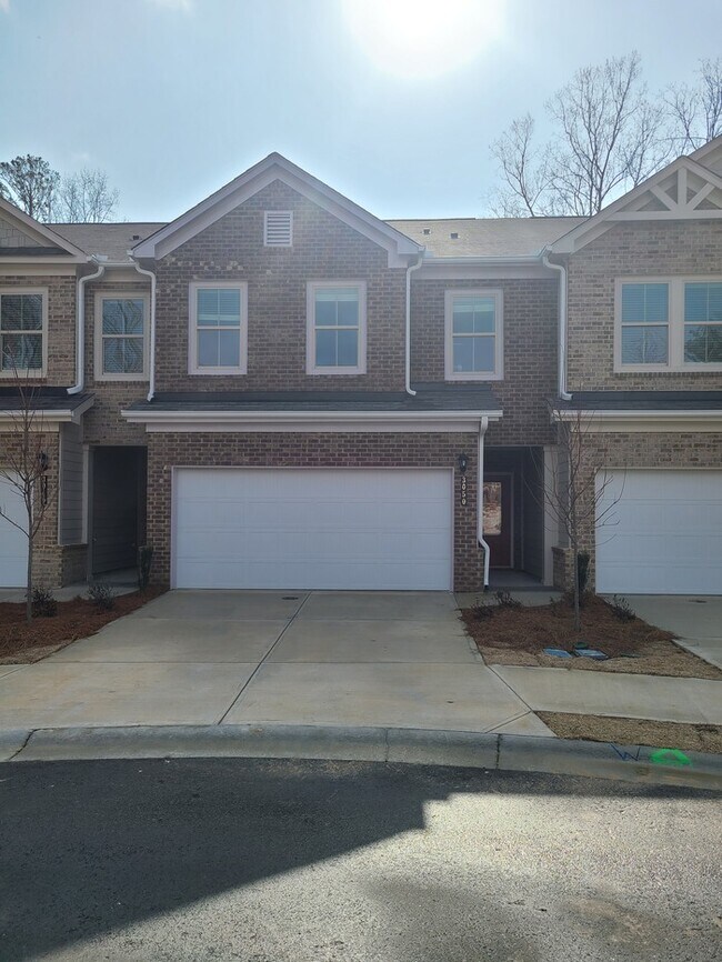Primary Photo - TOWNHOME FOR RENT!!