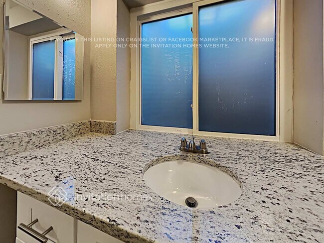 Building Photo - 6140 Hayseed Ct