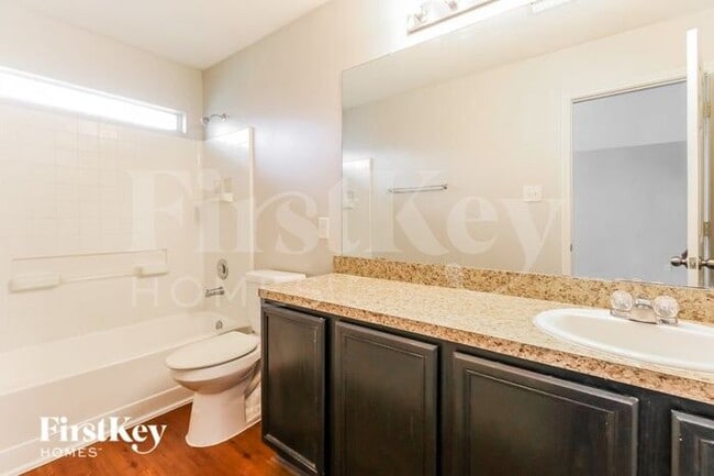 Building Photo - 14914 Hidalgo Valley Lane