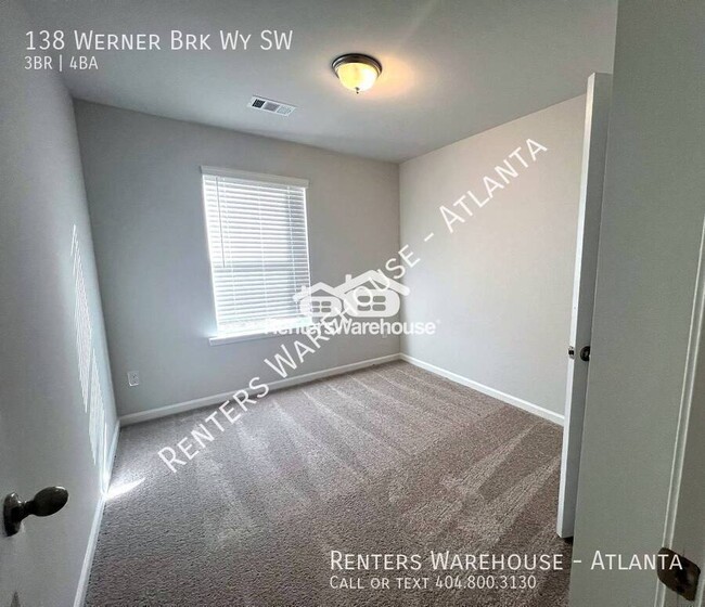 Building Photo - Luxurious Townhome! 3 Bedroom with Bonus R...