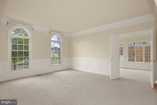 Building Photo - 23353 Lennoxville Way
