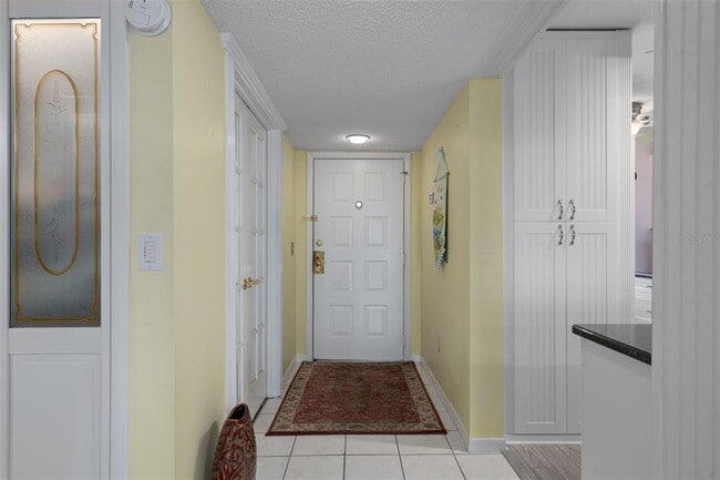 Building Photo - 8211 Brent St