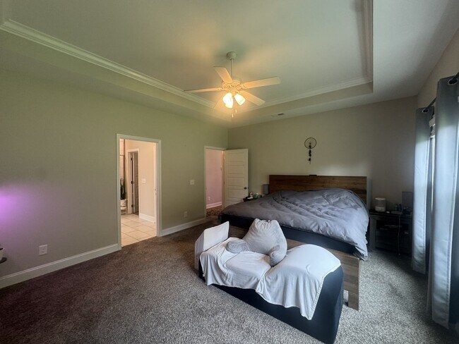 Building Photo - 280 Bluebriar Trace
