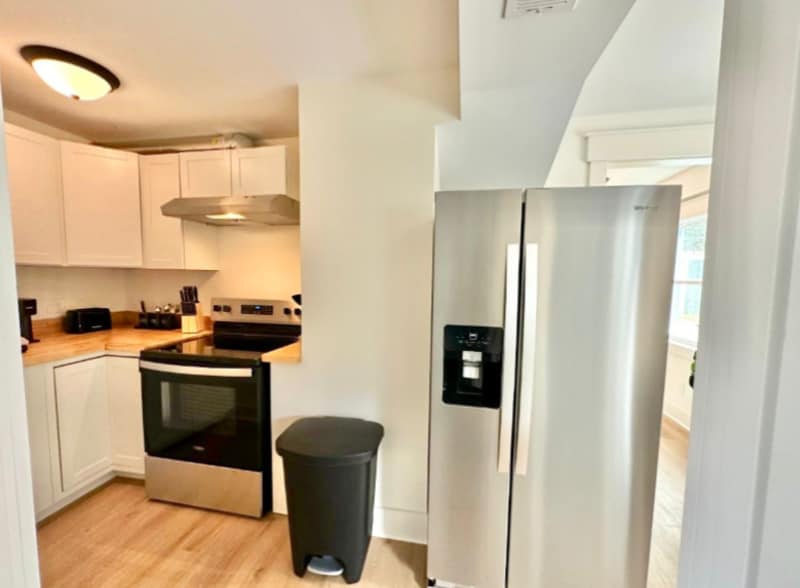 Building Photo - 1313 Live Oak St