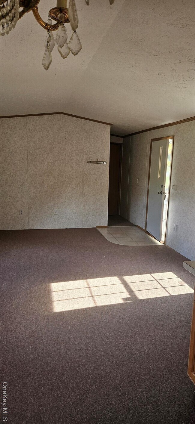 Building Photo - 1450 US-44