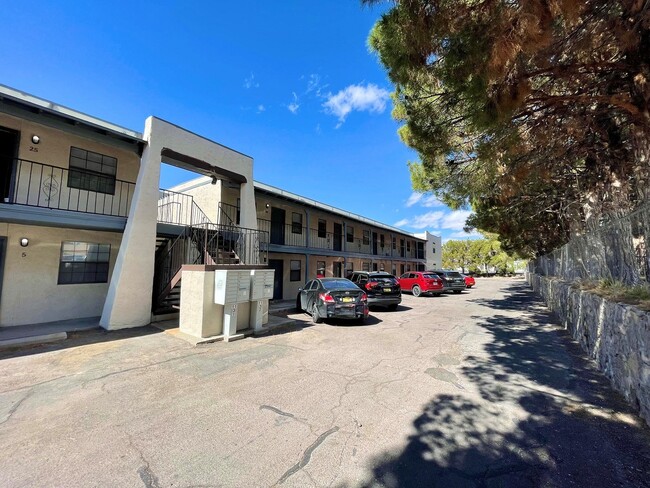 Building Photo - Telshor Vista
