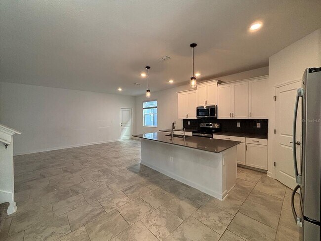 Building Photo - 11157 Lore Wy