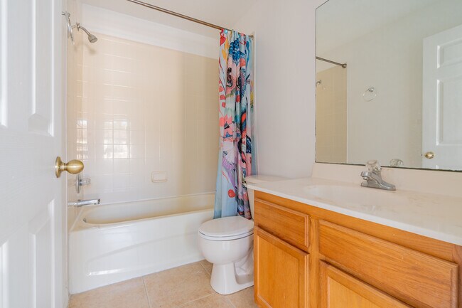 Building Photo - 2006 Fiesta Ridge Ct