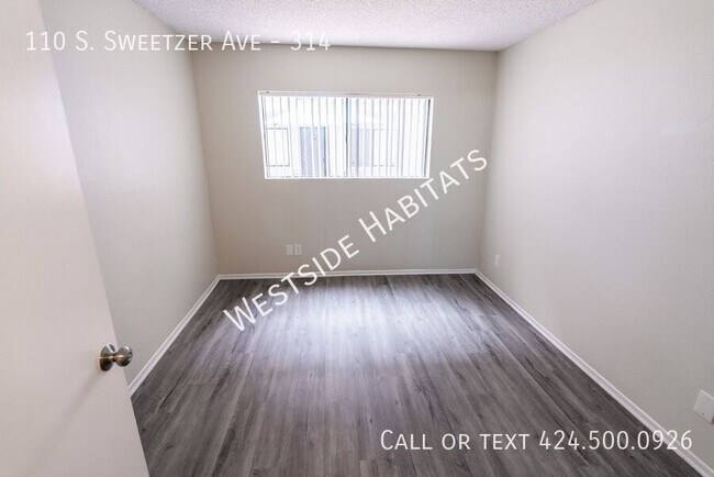 Building Photo - 110 Sweetzer Ave