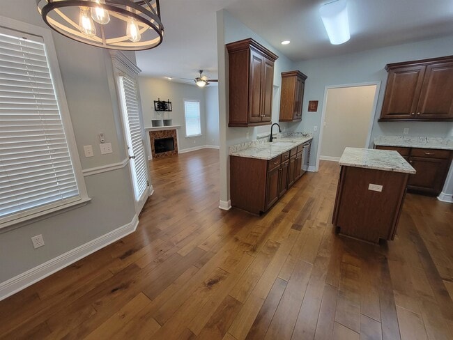 Building Photo - 1120 Archangel Way