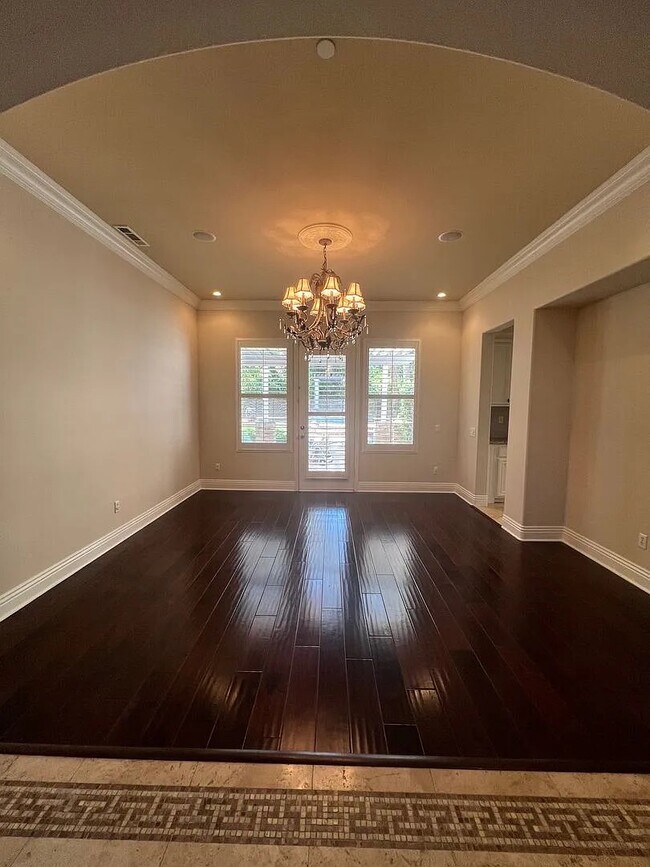 Building Photo - 26803 Mont Calabasas Dr