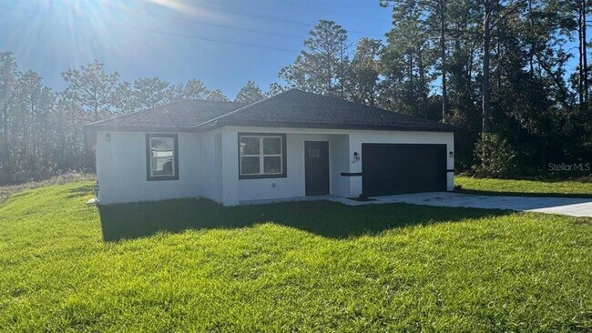 Building Photo - 9598 N Cortlandt Dr