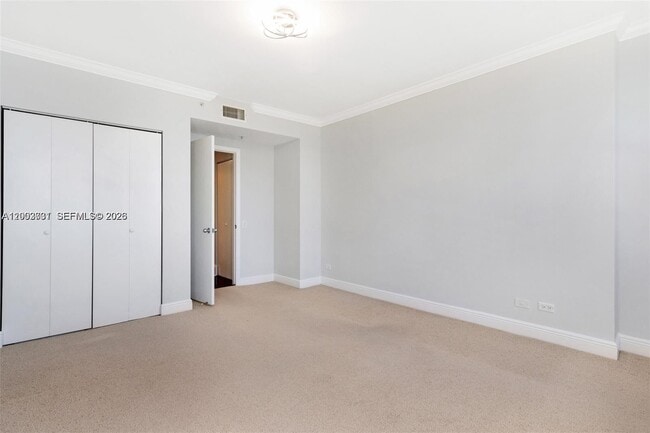 Building Photo - 701 Brickell Key Blvd