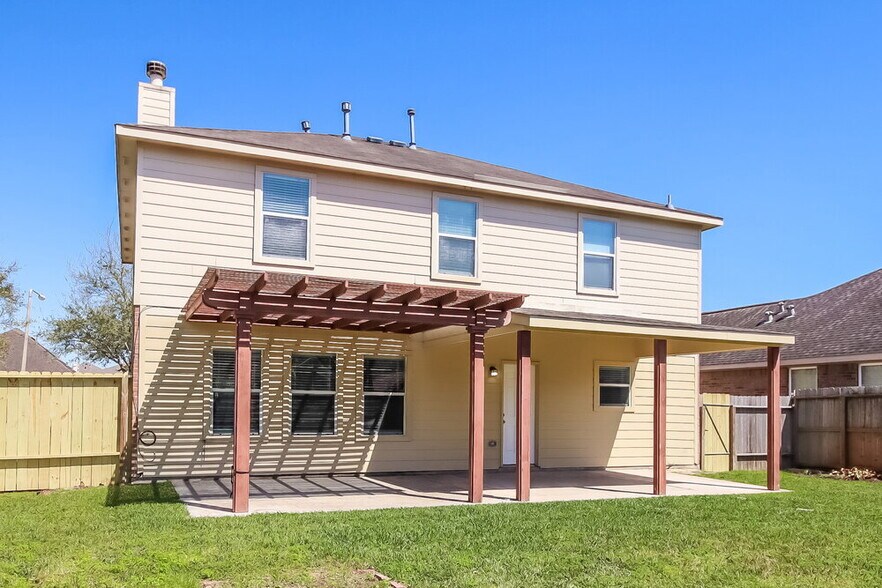 Building Photo - 2523 Flycatcher Cove Dr