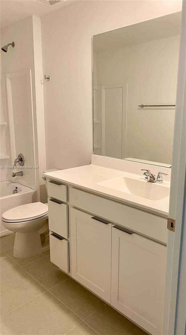 Building Photo - 5971 Pickering Dr