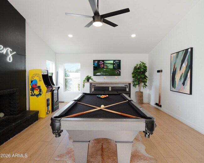 Building Photo - 15218 N 61st St