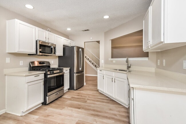 Building Photo - 3033 Sable Run Rd