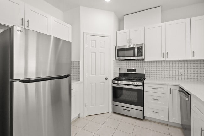 Building Photo - 8302 Tidwell Rd