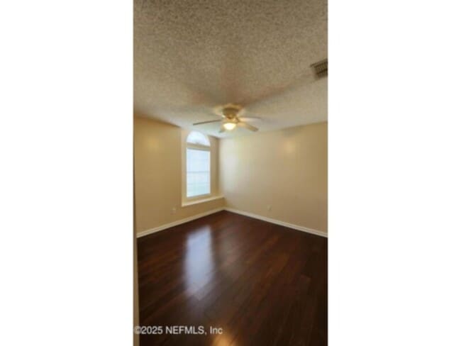 Building Photo - 3/2 in St. Johns County