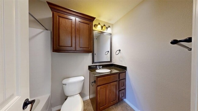 Building Photo - 454 Chimney Hill Dr