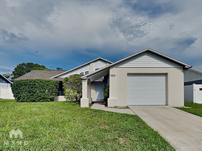 Building Photo - 7830 Seasons Ln