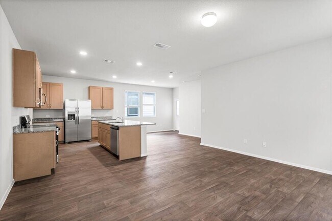 Building Photo - 2607 Totley Rd
